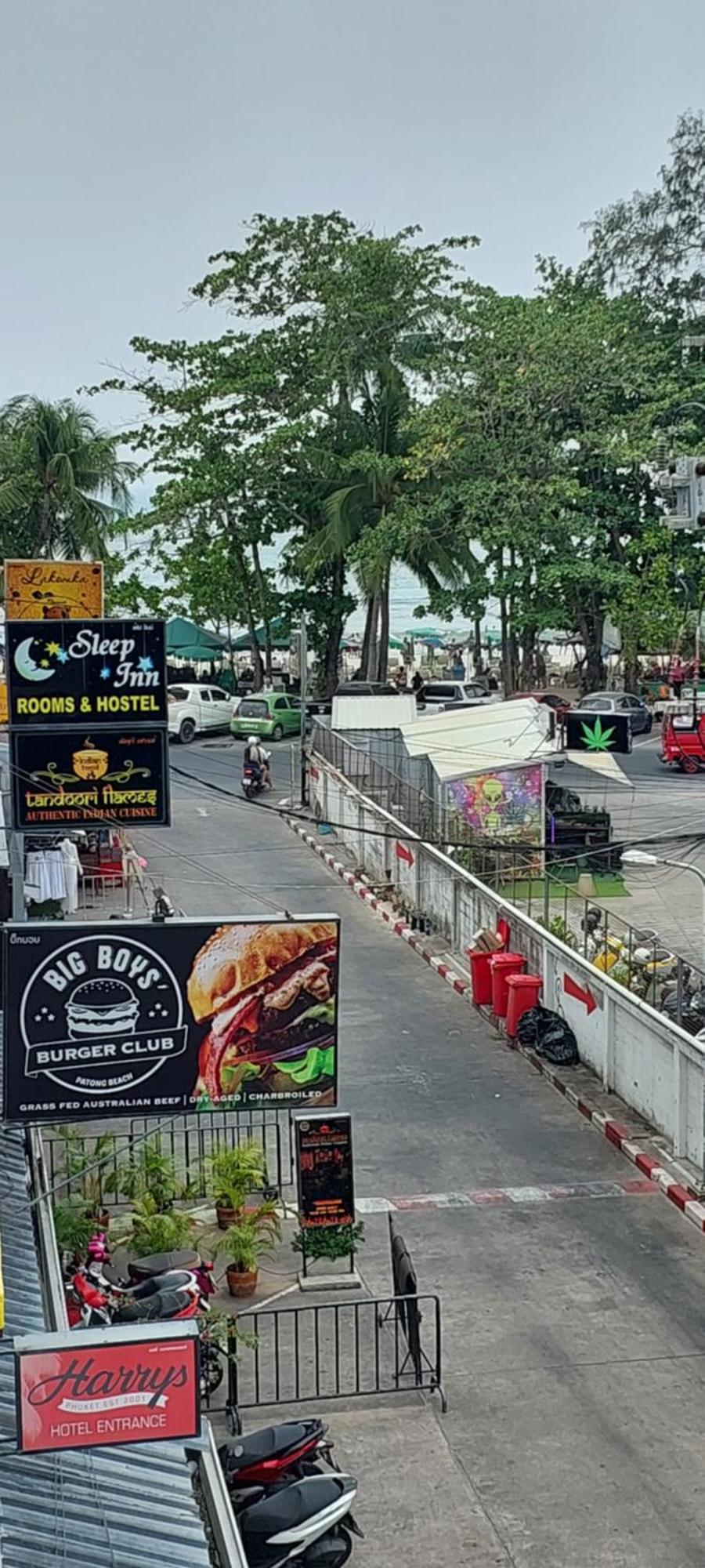 Cafe De Paris Otel Patong Dış mekan fotoğraf