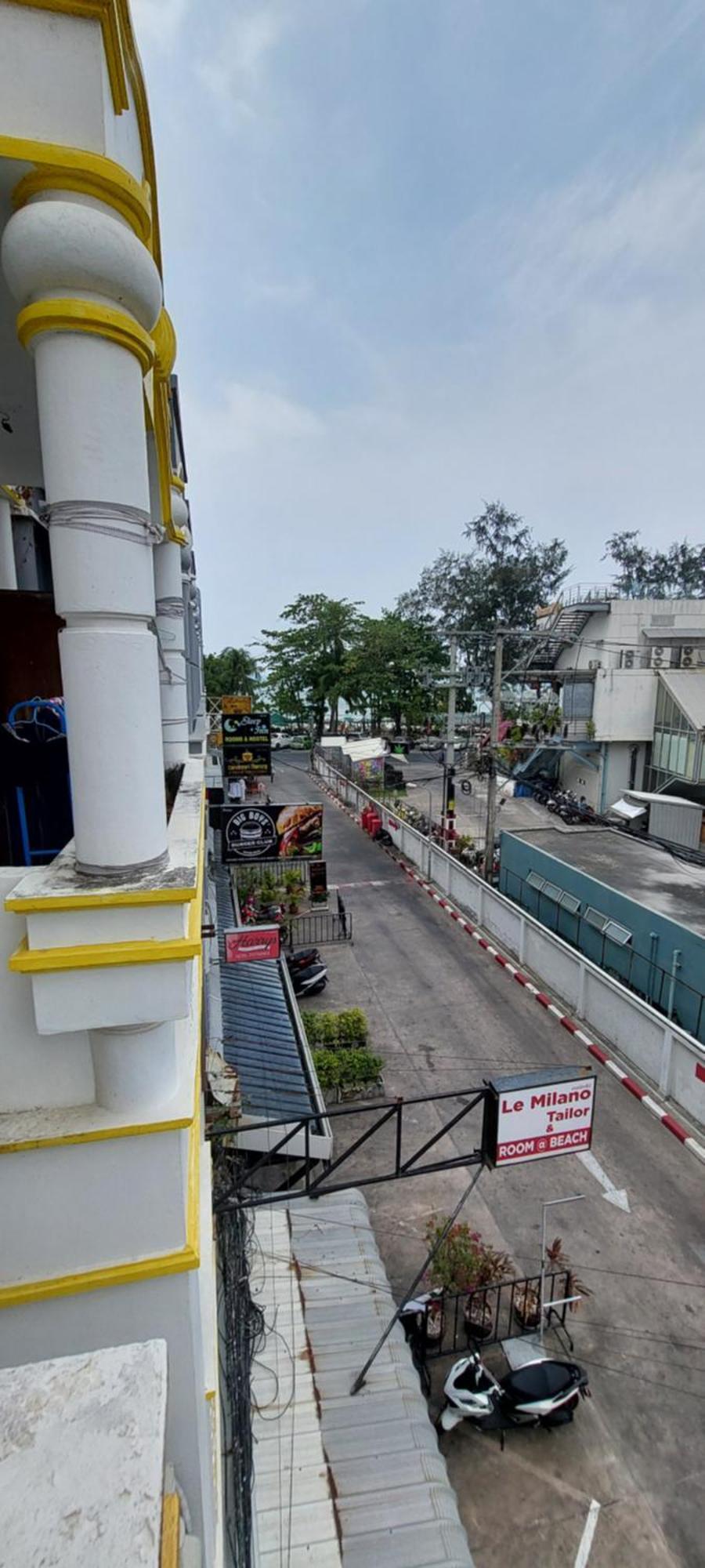 Cafe De Paris Otel Patong Dış mekan fotoğraf