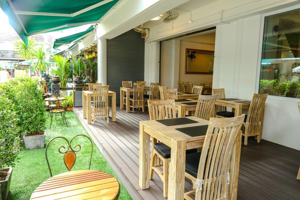 Cafe De Paris Otel Patong Dış mekan fotoğraf